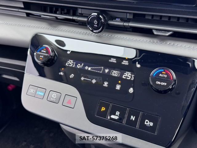 Nissan SERENA 2023-05 8813064-5