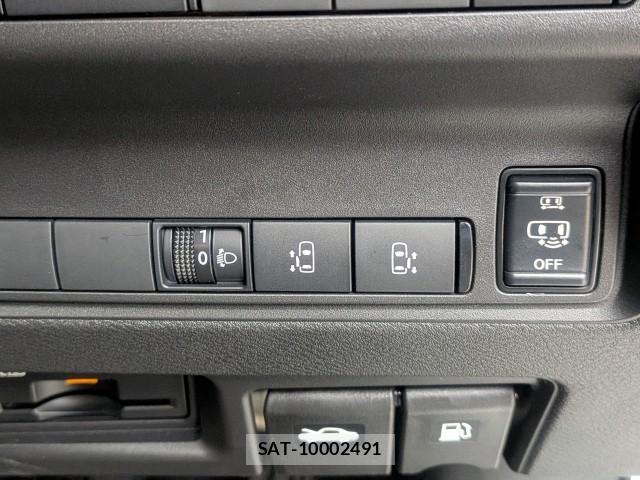 Nissan SERENA 2026-02 8813065-14