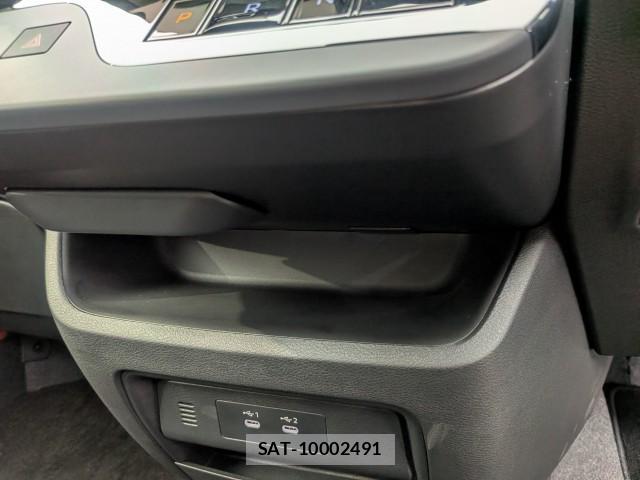 Nissan SERENA 2026-02 8813065-19