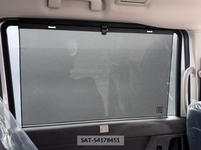 Nissan SERENA 2026-07 8813066-10