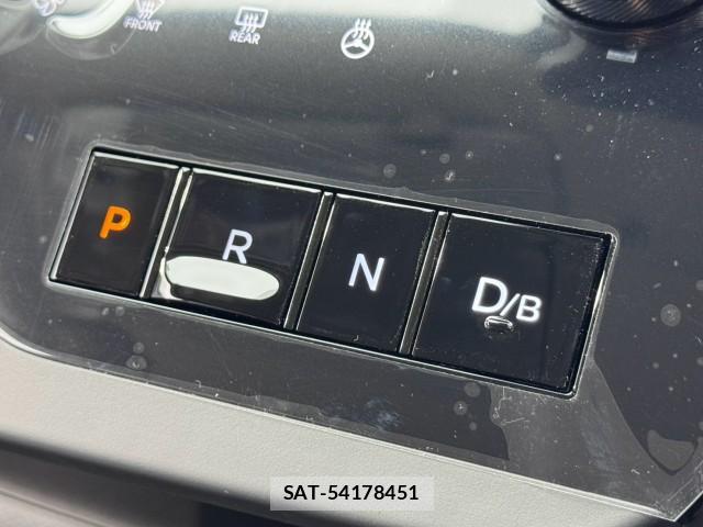 Nissan SERENA 2026-07 8813066-15
