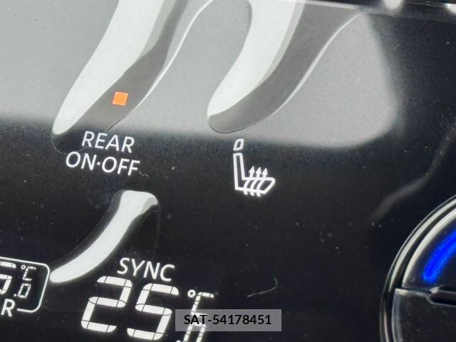 Nissan SERENA 2026-07 8813066-17