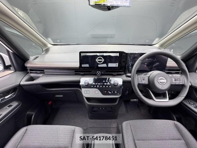 Nissan SERENA 2026-07 8813066-2