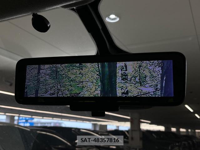 Nissan SERENA 2017-02 8813121-5
