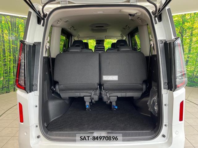 Nissan SERENA 2023-05 8813424-10