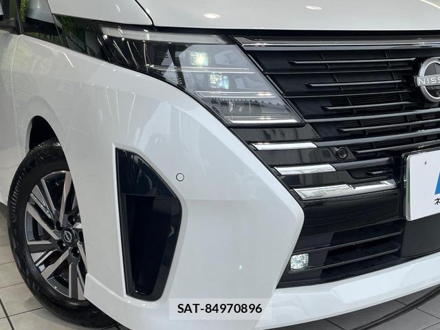 Nissan SERENA 2023-05 8813424-12