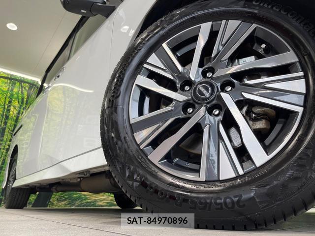 Nissan SERENA 2023-05 8813424-13