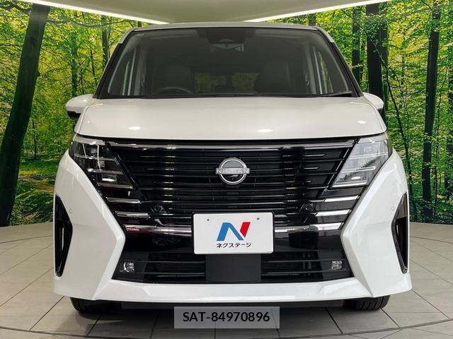 Nissan SERENA 2023-05 8813424-14
