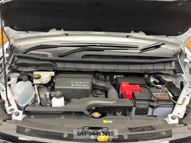 Nissan SERENA 2025-06 8813696-17