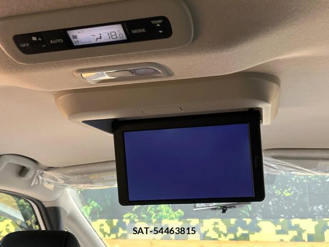 Nissan SERENA 2025-06 8813696-2