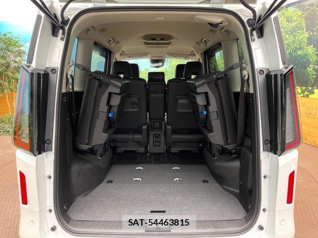 Nissan SERENA 2025-06 8813696-9