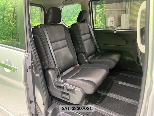 Nissan SERENA 2018-08 8814134-10