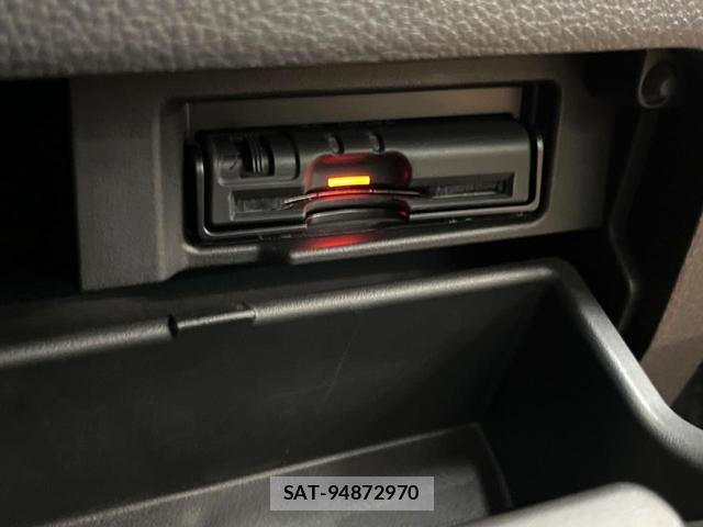 Nissan SERENA 2014-09 8814145-6