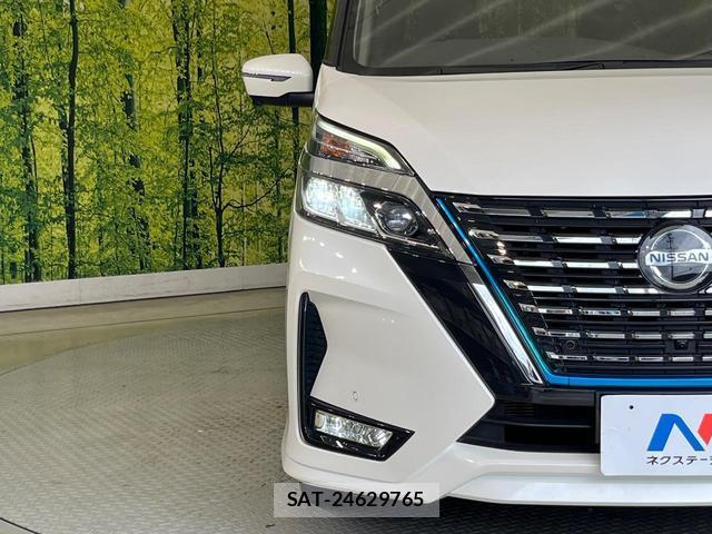 Nissan SERENA 2022-01 8814241-12