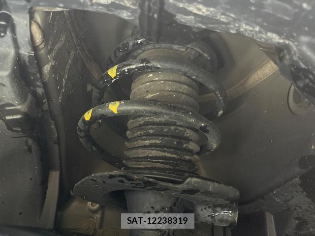 Nissan SERENA 2023-05 8814243-18