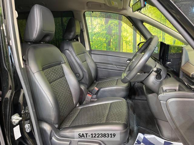 Nissan SERENA 2023-05 8814243-7