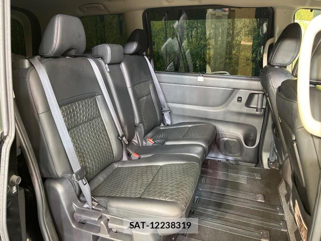 Nissan SERENA 2023-05 8814243-8