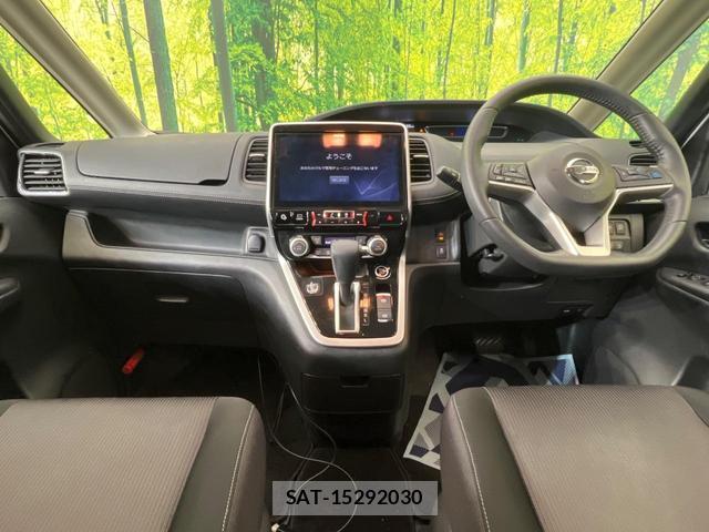 Nissan SERENA 2018-02 8814246-1