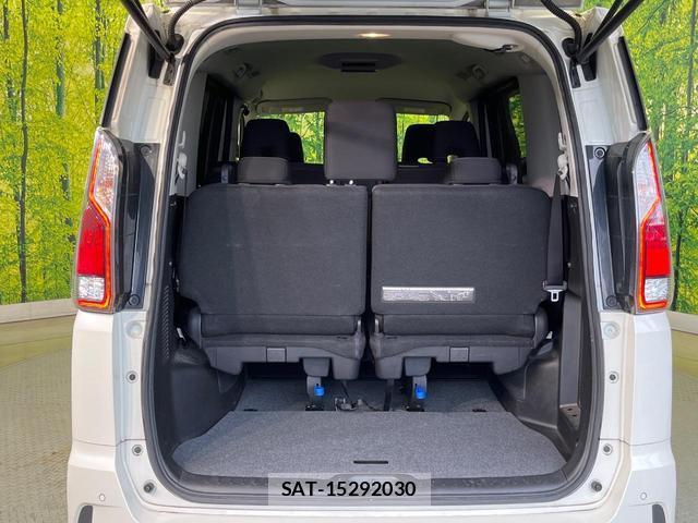 Nissan SERENA 2018-02 8814246-10