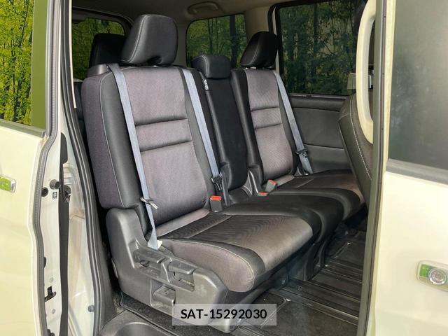 Nissan SERENA 2018-02 8814246-8