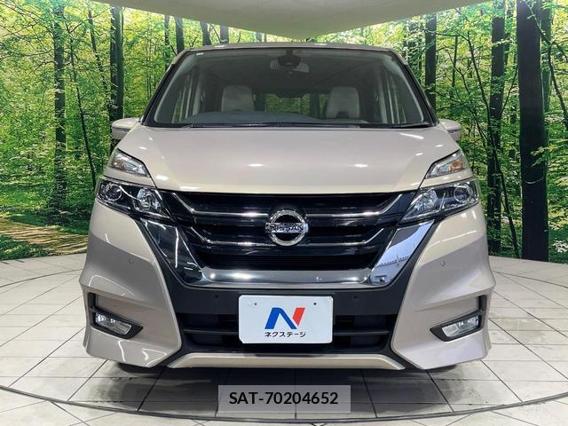 Nissan SERENA 2017-01 8814408-14