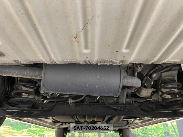Nissan SERENA 2017-01 8814408-17
