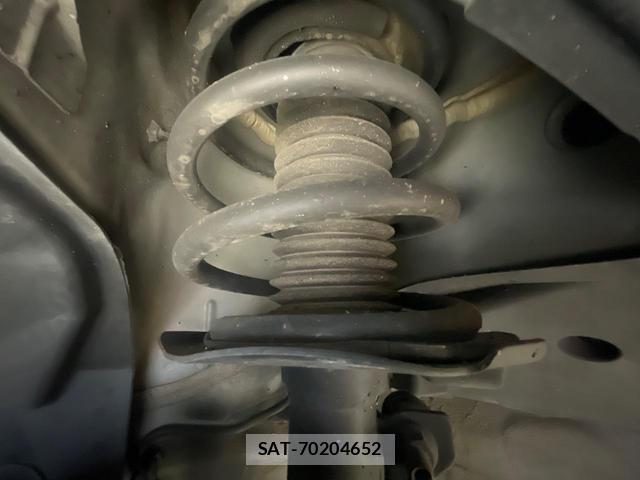 Nissan SERENA 2017-01 8814408-19