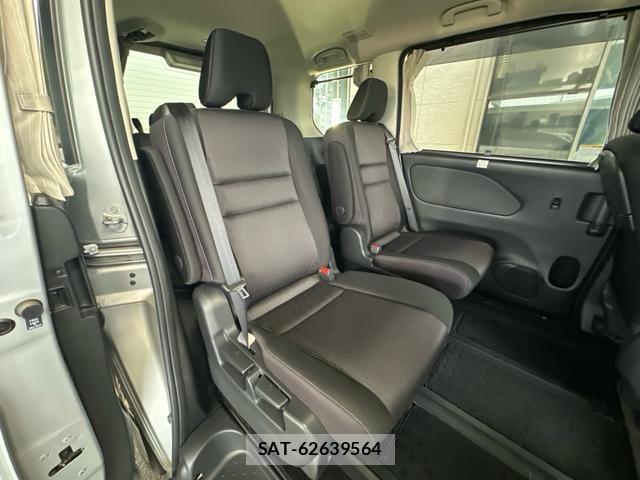 Nissan SERENA 2018-11 8814419-14