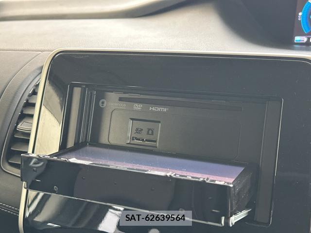 Nissan SERENA 2018-11 8814419-4