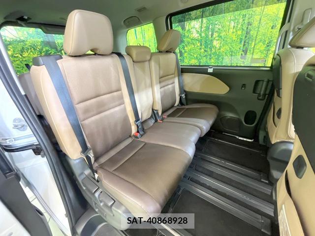 Nissan SERENA 2018-01 8814593-8