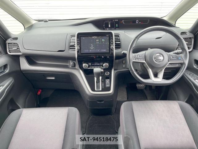 Nissan SERENA 2017-11 8814608-1