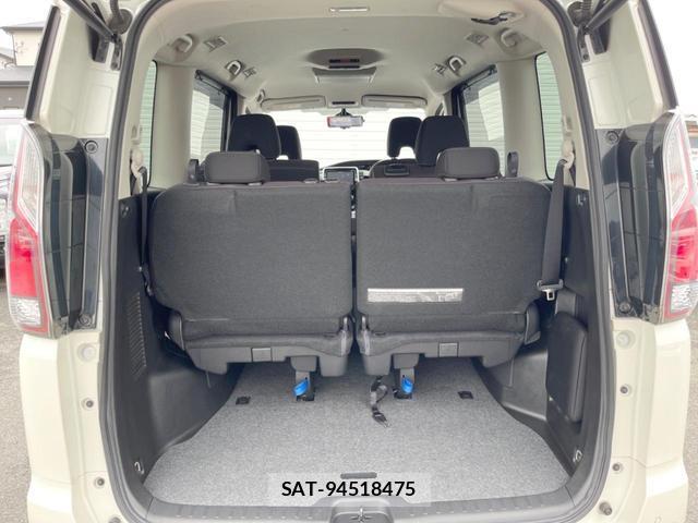 Nissan SERENA 2017-11 8814608-10
