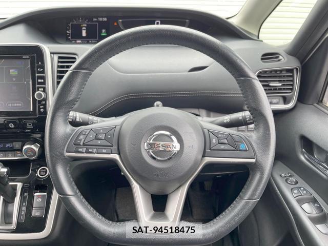 Nissan SERENA 2017-11 8814608-12