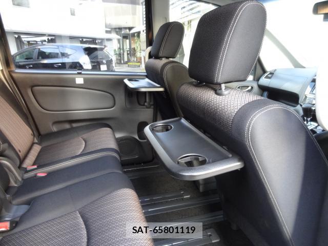 Nissan SERENA 2014-01 8814874-10
