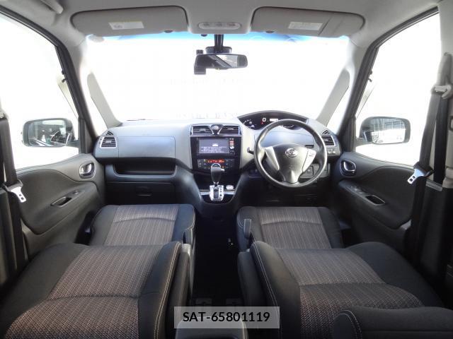 Nissan SERENA 2014-01 8814874-2