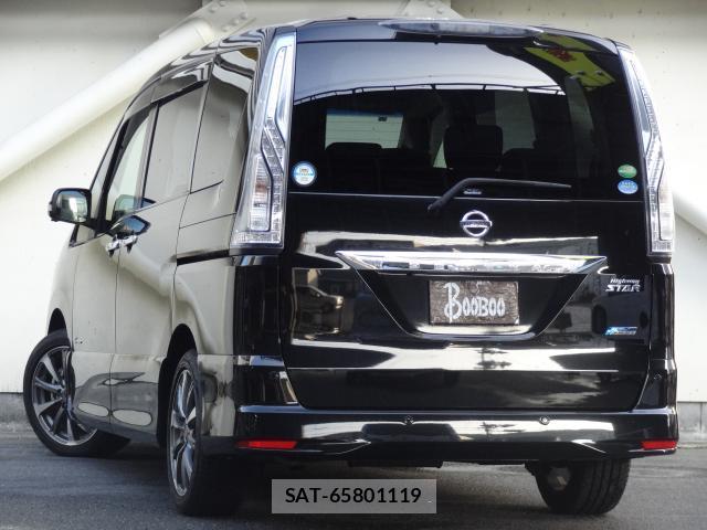 Nissan SERENA 2014-01 8814874-4