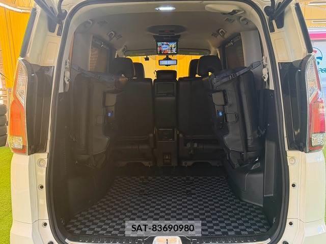Nissan SERENA 2019-09 8814876-12