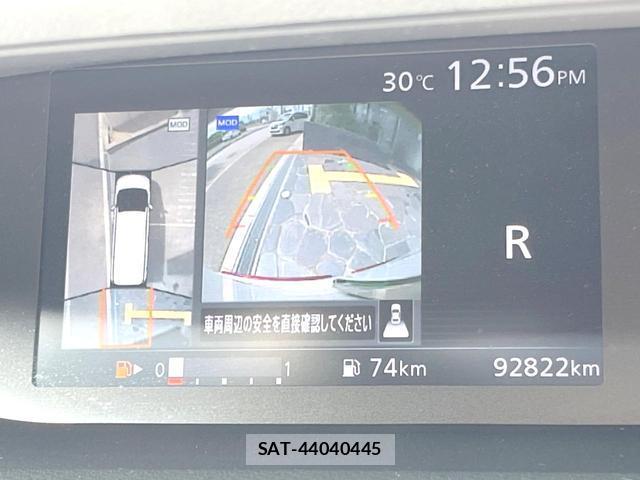 Nissan SERENA 2018-02 8814941-1