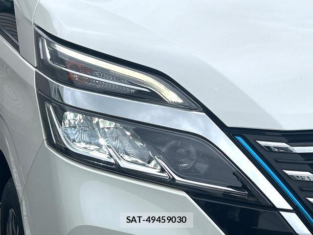 Nissan SERENA 2022-03 8815001-12
