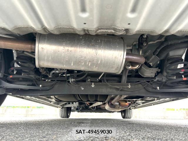 Nissan SERENA 2022-03 8815001-19