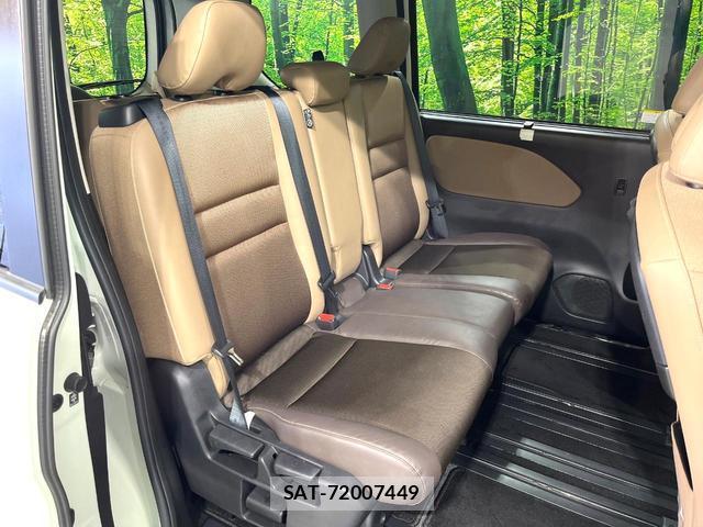 Nissan SERENA 2016-08 8815023-8