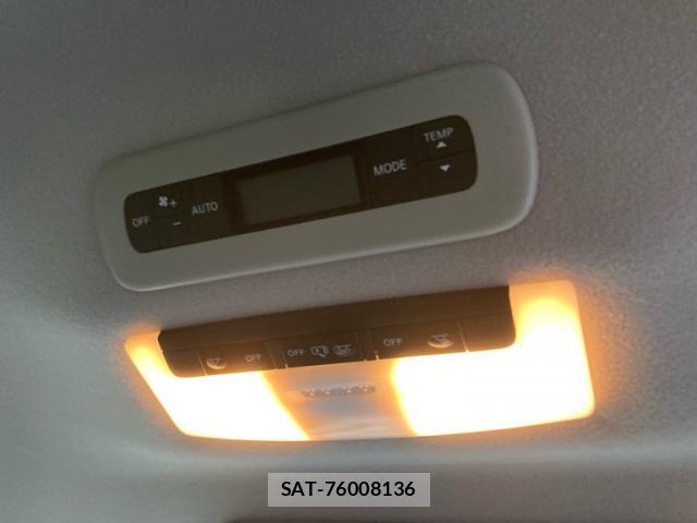 Nissan SERENA 2018-02 8815139-4