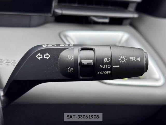 Nissan SERENA 2023-04 8815200-12