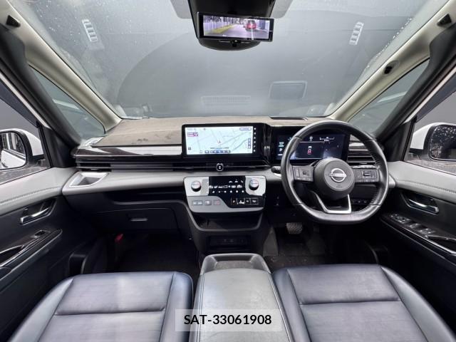 Nissan SERENA 2023-04 8815200-2