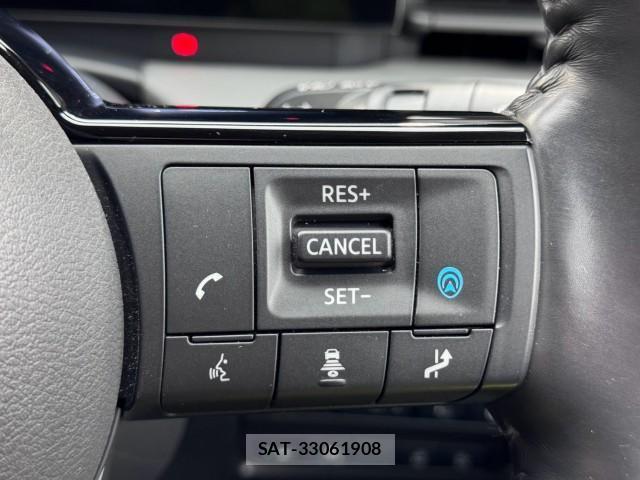 Nissan SERENA 2023-04 8815200-3