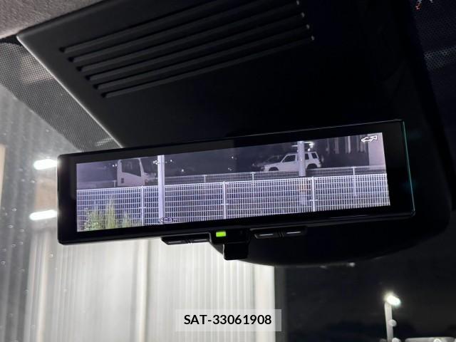 Nissan SERENA 2023-04 8815200-5