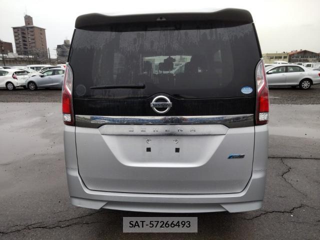 Nissan SERENA 2017-09 8815349-3