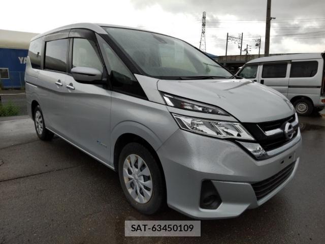 Nissan SERENA 2017-09 8815352-1
