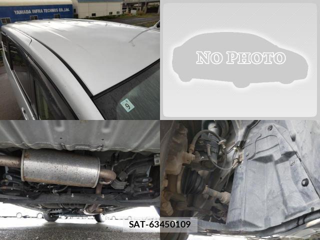 Nissan SERENA 2017-09 8815352-6