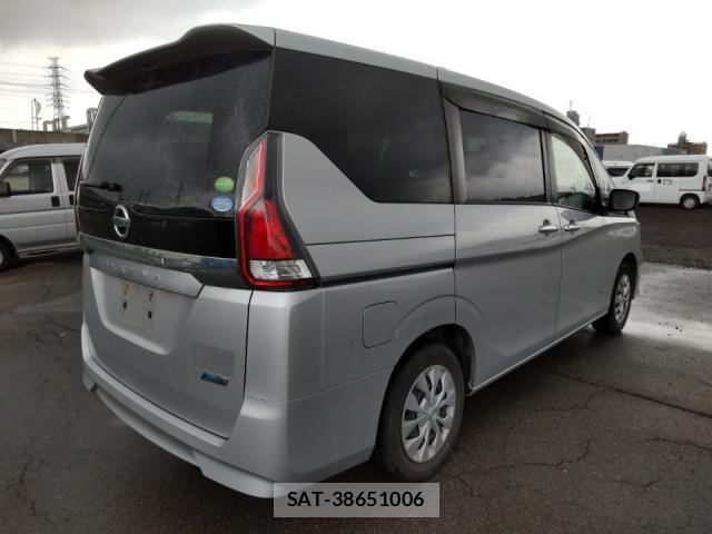 Nissan SERENA 2017-09 8815360-2